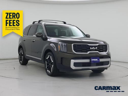 Green 2025 Kia Telluride S