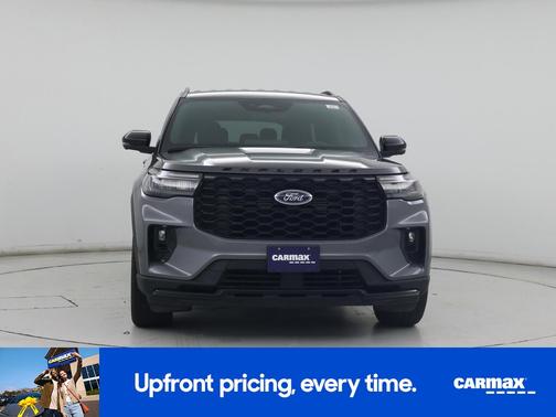 Gray 2025 Ford Explorer ST-Line