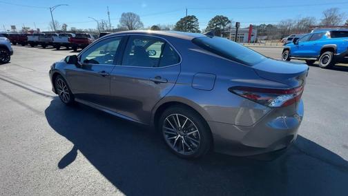 2021 Toyota Camry XLE