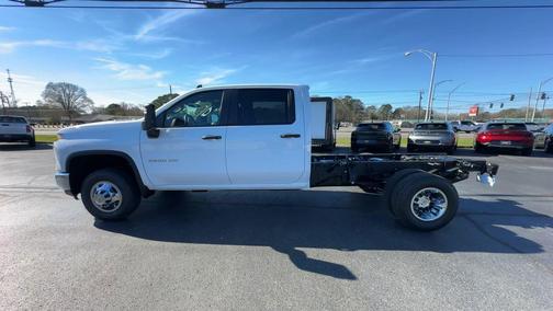 2026 Chevrolet Silverado 3500 Work Truck