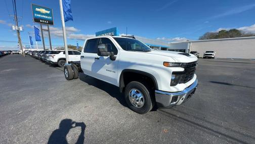 2026 Chevrolet Silverado 3500 Work Truck