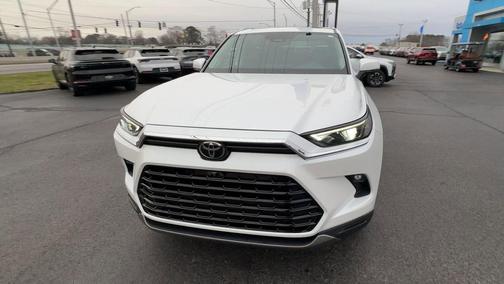 2024 Toyota Grand Highlander XLE