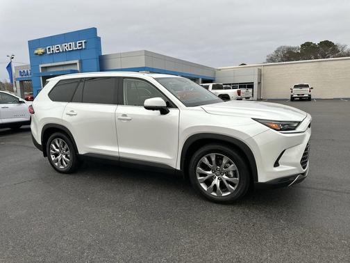 2024 Toyota Grand Highlander XLE