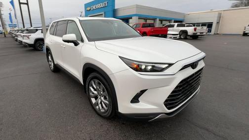 2024 Toyota Grand Highlander XLE