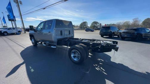2026 Chevrolet Silverado 3500 LT