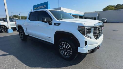 2022 GMC Sierra 1500 AT4
