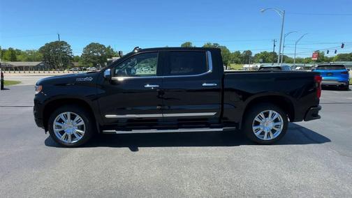 Black 2024 Chevrolet Silverado 1500 High Country