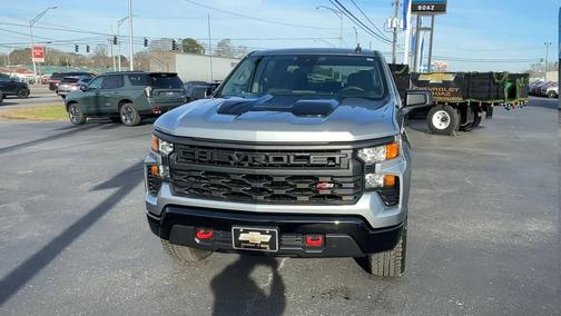 Sterling Gray Metallic 2024 Chevrolet Silverado 1500 Custom Trail Boss