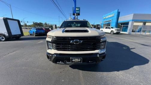2026 Chevrolet Silverado 2500 Custom