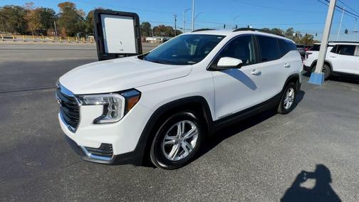 2024 GMC Terrain SLE