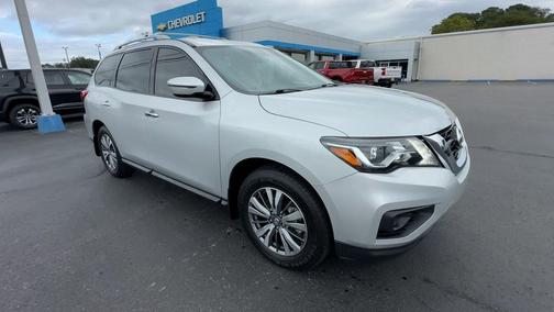 2020 Nissan Pathfinder S 2WD