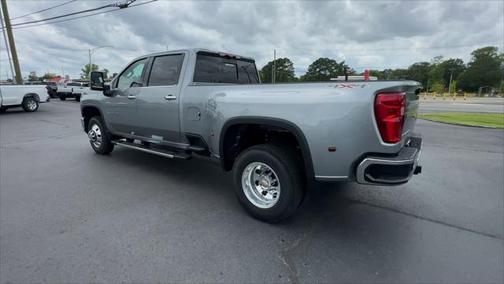 2025 Chevrolet Silverado 3500 LTZ