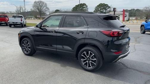 Black 2026 Chevrolet Trailblazer ACTIV