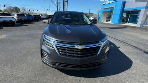 Iron Gray Metallic 2022 Chevrolet Equinox LS