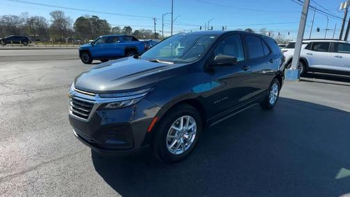 Iron Gray Metallic 2022 Chevrolet Equinox LS