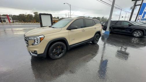 2023 GMC Terrain AWD AT4