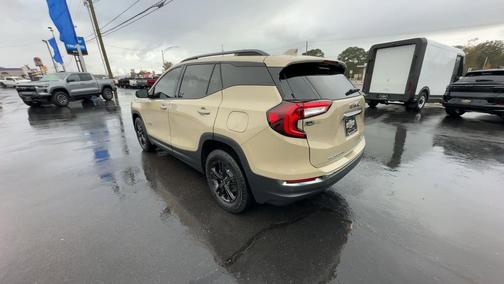 2023 GMC Terrain AWD AT4