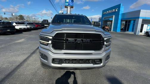 2020 RAM 2500 Laramie Crew Cab 4x4 6'4' Box