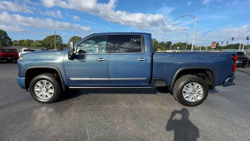 2025 Chevrolet Silverado 2500 High Country
