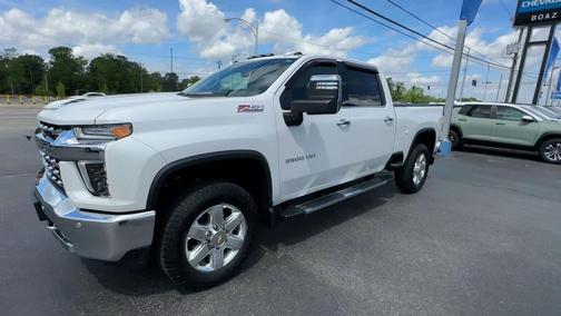 Iridescent Pearl Tricoat 2022 Chevrolet Silverado 3500 LTZ