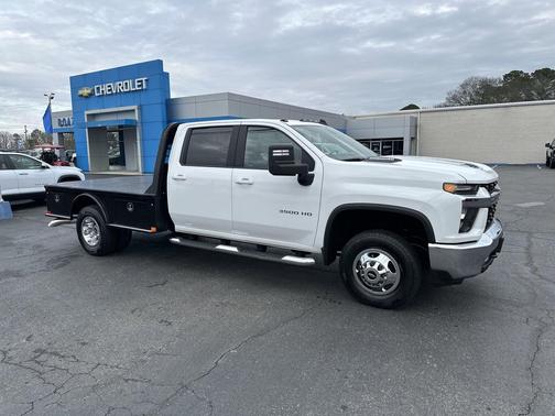 2023 Chevrolet Silverado 3500 LT