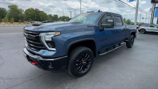 2025 Chevrolet Silverado 3500 LT