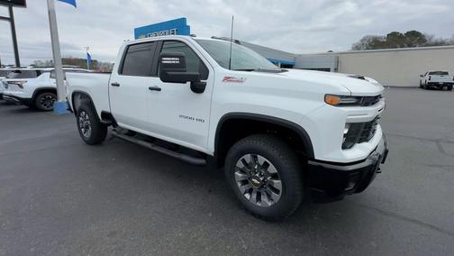 2026 Chevrolet Silverado 2500 Custom