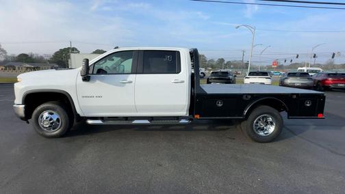 2026 Chevrolet Silverado 3500 LT
