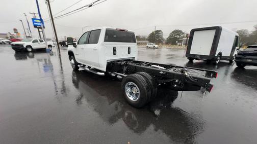 2026 Chevrolet Silverado 3500 LT