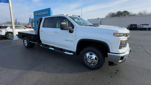 2026 Chevrolet Silverado 3500 LT