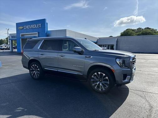 2022 GMC Yukon SLT