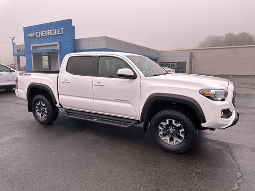 2022 Toyota Tacoma TRD Off Road