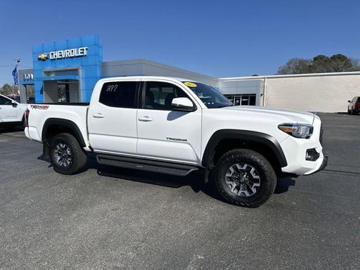 2022 Toyota Tacoma TRD Off Road