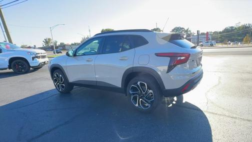 White Sands 2026 Chevrolet Trax FWD 2RS