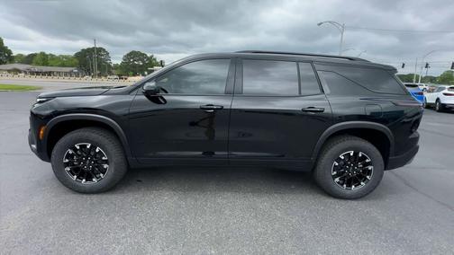Black 2026 Chevrolet Traverse Z71