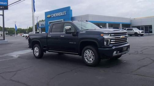 Northsky Blue Metallic 2022 Chevrolet Silverado 2500 High Country