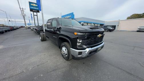 2026 Chevrolet Silverado 3500 Work Truck