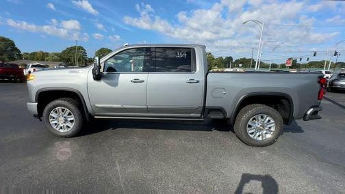 2025 Chevrolet Silverado 2500 High Country