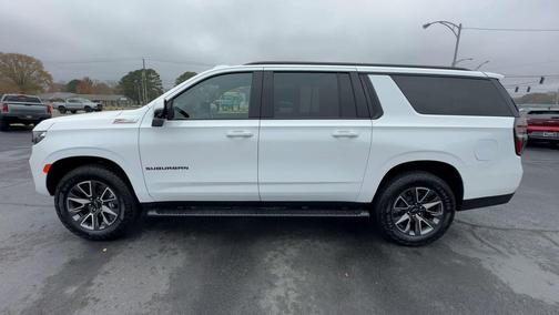 2024 Chevrolet Suburban 4WD Z71