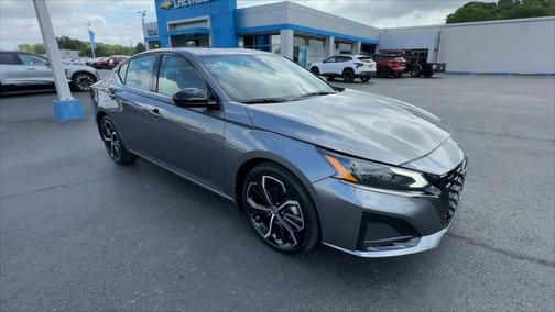 2024 Nissan Altima SR FWD