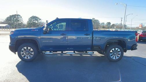 2026 Chevrolet Silverado 2500 Custom