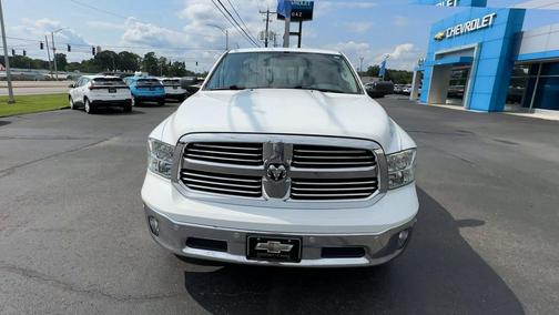 Bright White Clearcoat 2019 RAM 1500 Big Horn
