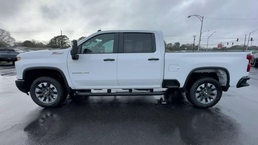 2026 Chevrolet Silverado 2500 Custom