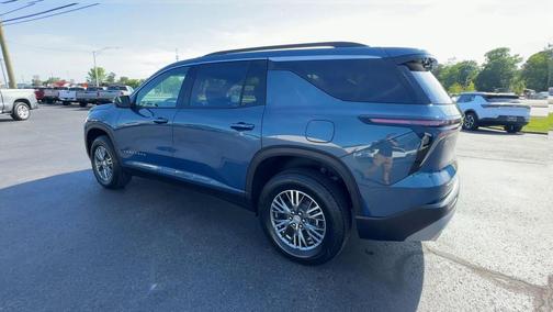 Blue 2026 Chevrolet Traverse LT