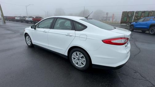 2013 Ford Fusion S