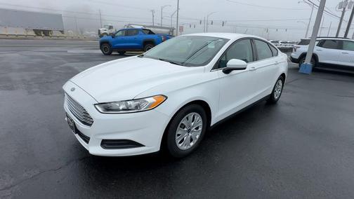 2013 Ford Fusion S