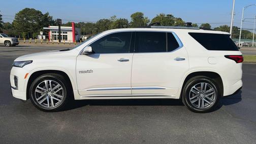 2023 Chevrolet Traverse High Country