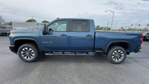 2026 Chevrolet Silverado 2500 Custom