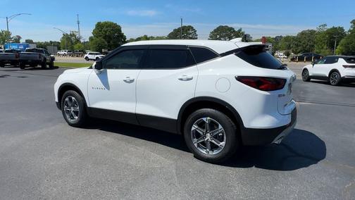 Summit White 2021 Chevrolet Blazer 2LT