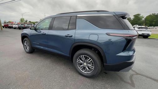 Blue 2026 Chevrolet Traverse LT